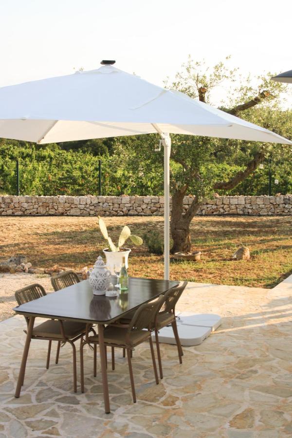 Vila Enjoytrulli - Countryside Noci Exteriér fotografie