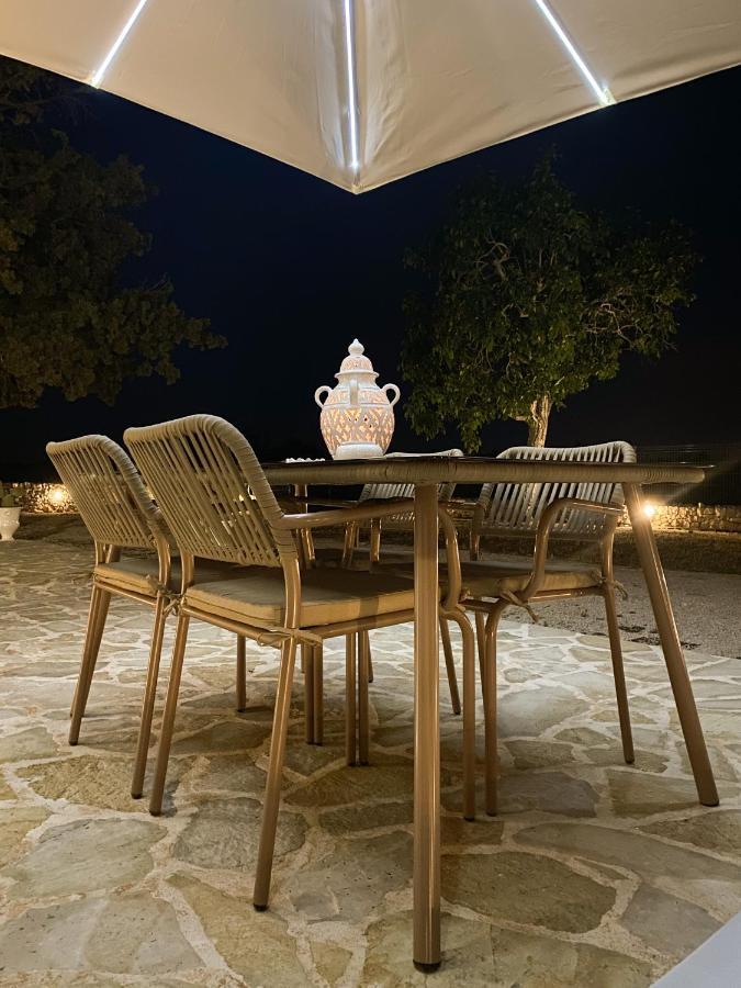 Vila Enjoytrulli - Countryside Noci Exteriér fotografie